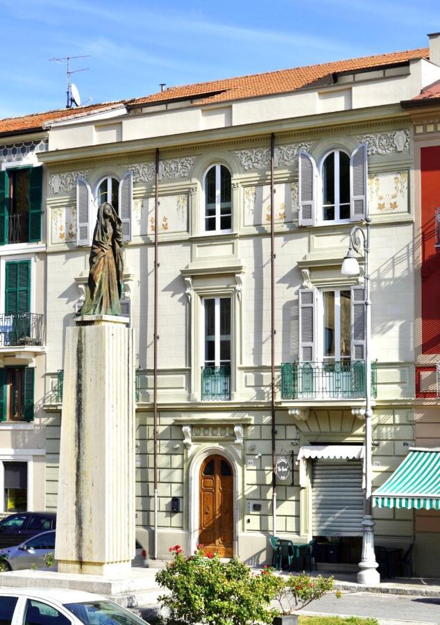 Palazzo Polini Suite Apartments Sora Esterno foto